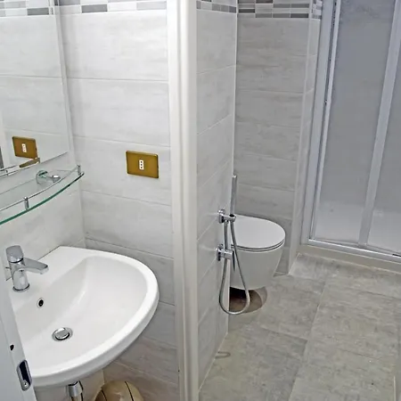 Latte E Miele * סטרסה